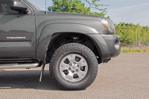 Toyota Tacoma Suspension Lift Kit - Front - Rough Country - 2 Inch Leveling Kit - '05-'23